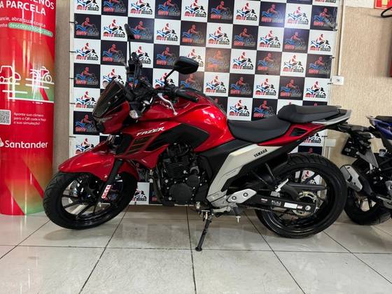 YAMAHA FZ25 FAZER ABS 